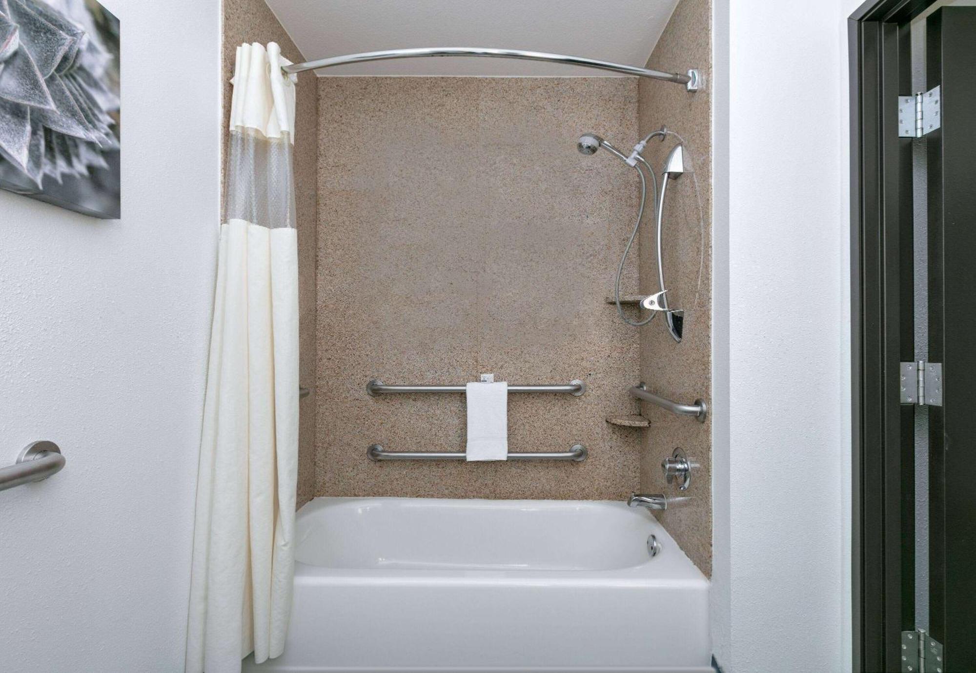 La Quinta By Wyndham Fort Worth Ne Mall Hurst Kültér fotó